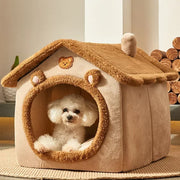 Four Seasons Pet House - All-Weather Comfort Den