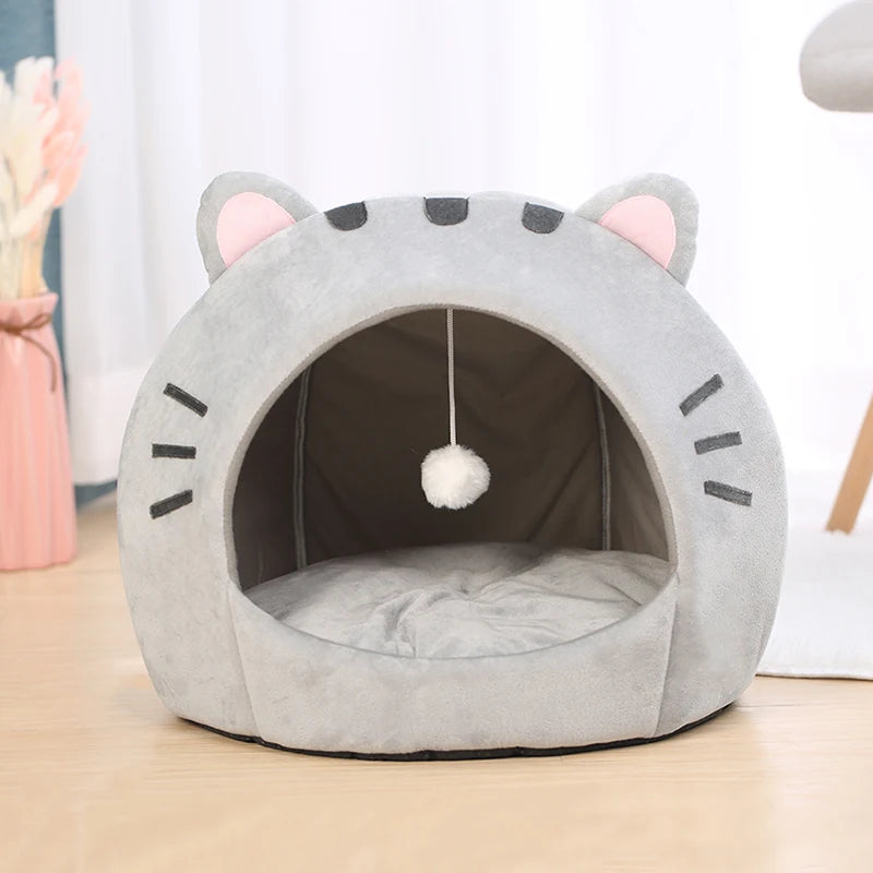 Cute Warm Cat Bed - Cozy Winter Retreat